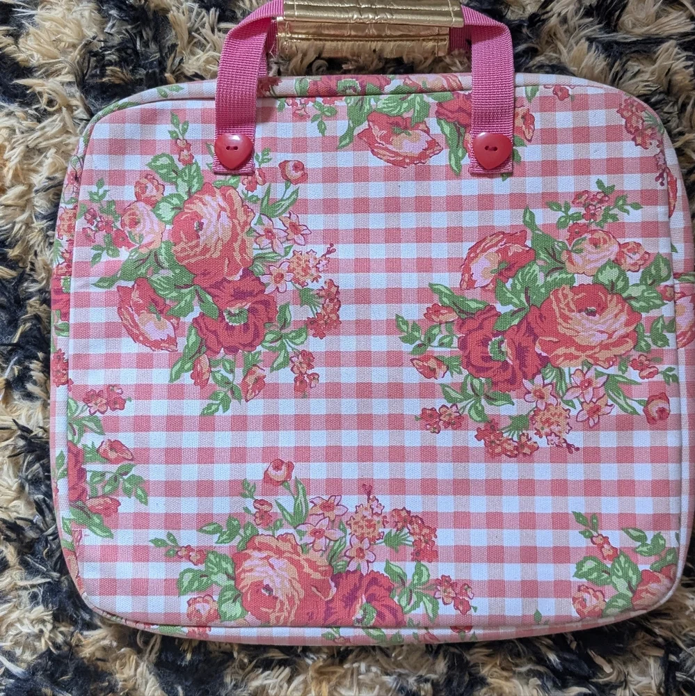 Vintage Pink Floral Gingham Laptop Bag by Betseyville